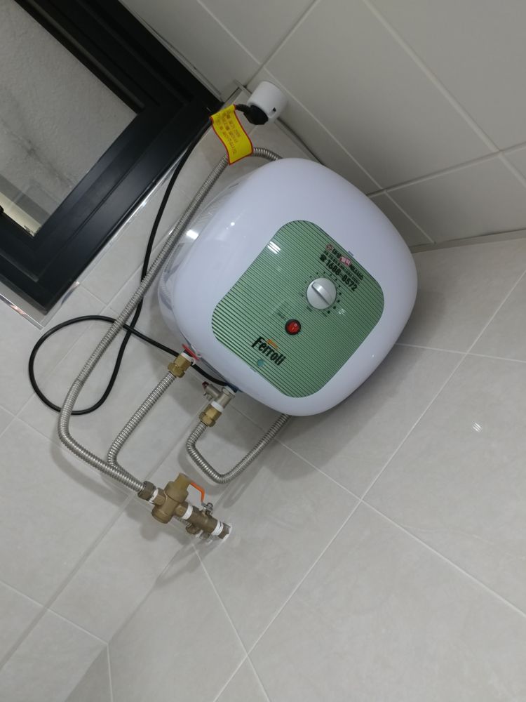 서울 노원구 상계동 사무실에 설치한 대성쎌틱 30L 전기온수기