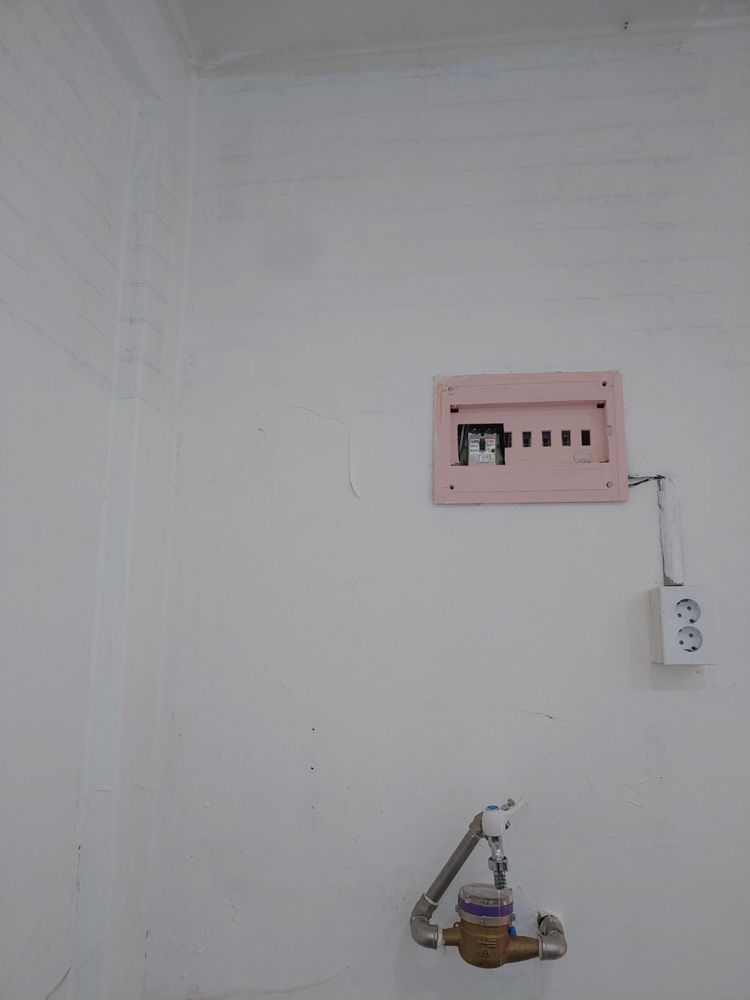 인천 계양구 계산동 반찬가계 싱크대, 전기온수기 설치 전 모습
