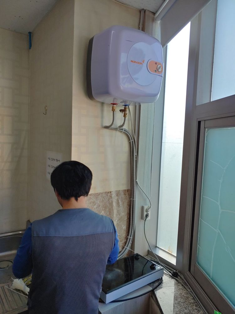 목포시 옥암동 태권도장 싱크대 전기온수기 설치 현장 사진