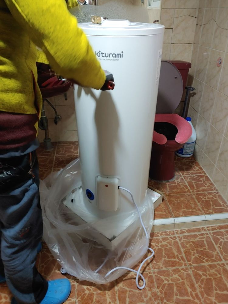 순천시 가정집 주택화장실 전기온수기 교체 현장 사진